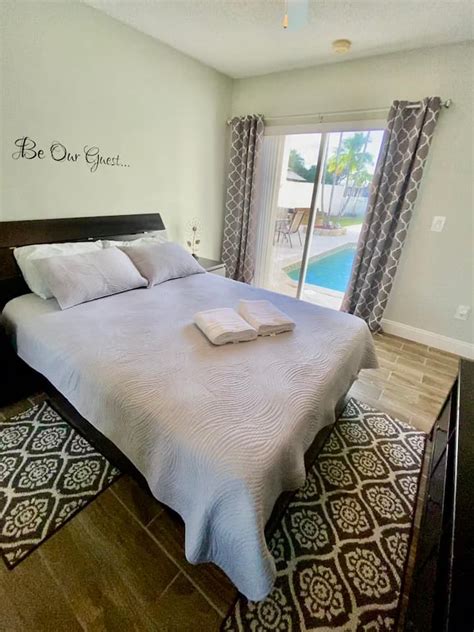 Airbnb pembroke pines - Search HomeToGo's selection of large Airbnbs in Pembroke Pines, suitable for a big family with seven or more beds and several restrooms. Pembroke Pines has lots of exciting …